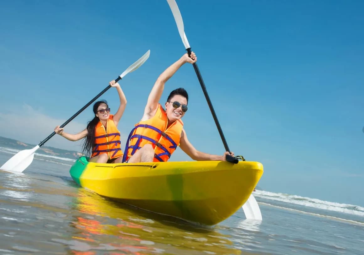 Kayak in Dubai The Palm - Image 5